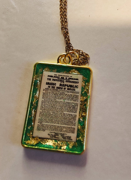 Handcrafted Beautiful Gold 1916 Proclamation Pendant and Chain